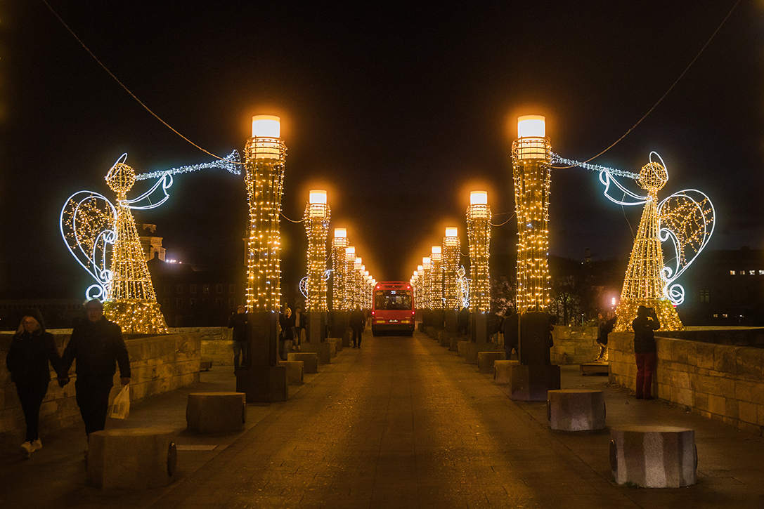 ZGZ PUENTE PIEDRA 00204