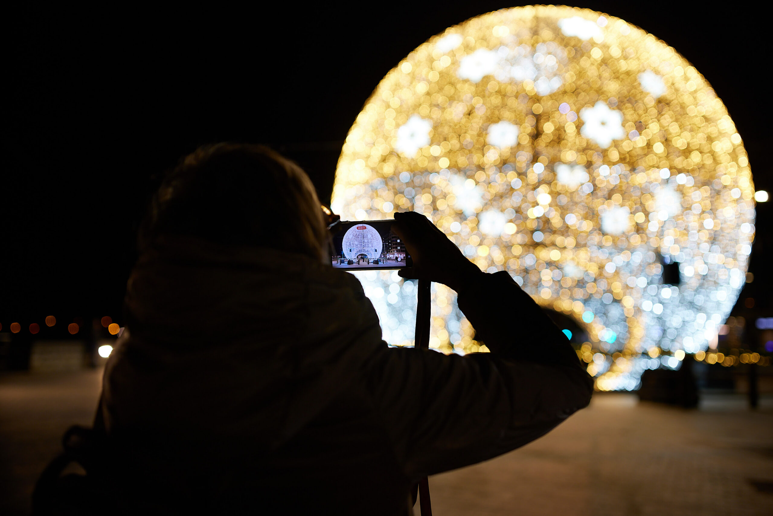 Cómo crear experiencias únicas gracias a la iluminación 2 M5R29537 scaled